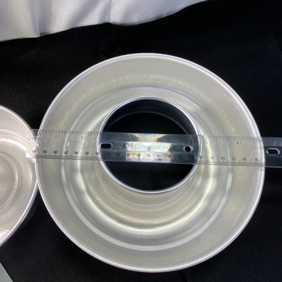 6 for$20♥️ vintage Jell-O molds or maybe you can bake in them - Picture 3 of 4